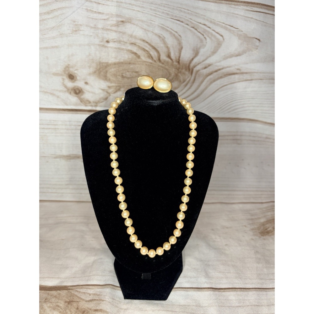 Vintage Faux Pearl Necklace & Clip On Earrings Jewelry Set Gold Tone LCI Money